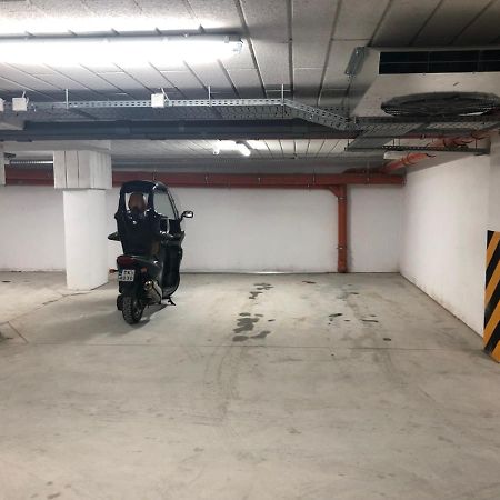 Klimatyzowany Apartament Wenecja Z Garazem Podziemnym Kielce Buitenkant foto