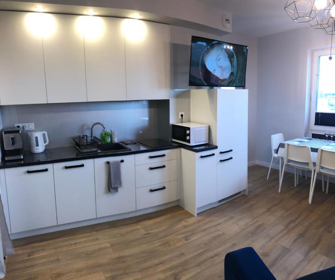Klimatyzowany Apartament Wenecja Z Garazem Podziemnym Kielce Buitenkant foto