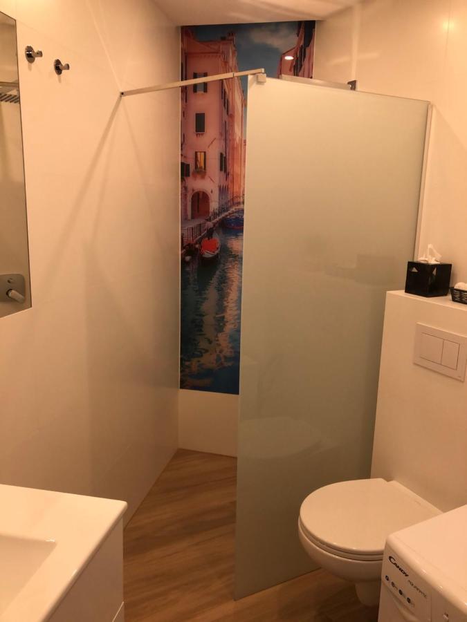 Klimatyzowany Apartament Wenecja Z Garazem Podziemnym Kielce Buitenkant foto